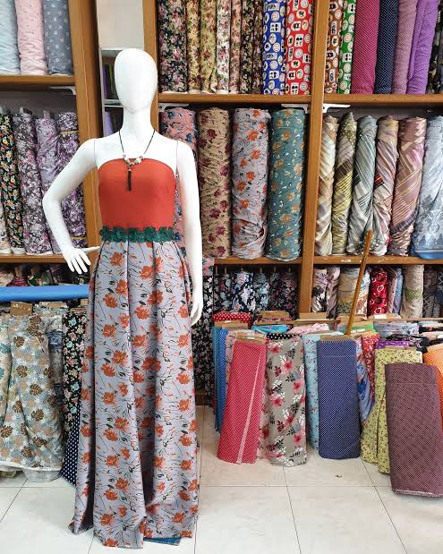 Laris Textile: Kain Lokal, Harga Terjangkau untuk Semua Warga Cilacap